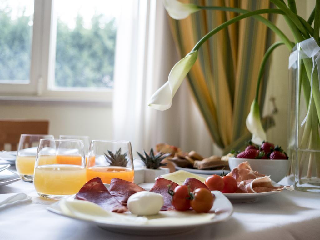 Appia Antica Hotel Corato Eksteriør billede